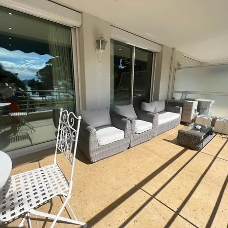Sea View Croisette Апартаменты *